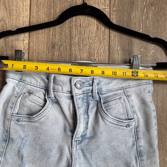 Wit & Wisdom Light Wash Distressed Ankle Jeans - Picture 7 of 8